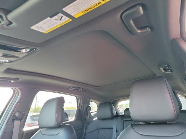 new 2025 Kia Sportage car, priced at $33,610