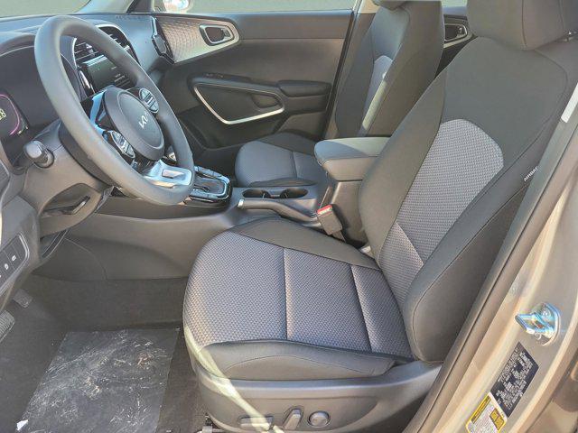 new 2025 Kia Soul car, priced at $23,517