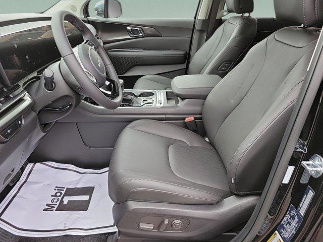 new 2025 Kia Carnival car, priced at $48,590