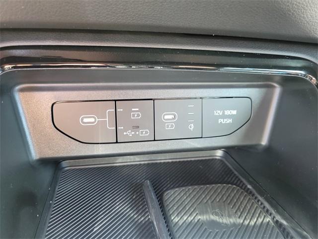 new 2025 Kia K5 car, priced at $29,335