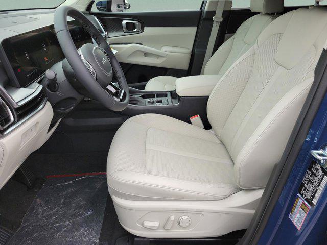 new 2025 Kia Sorento car, priced at $38,780