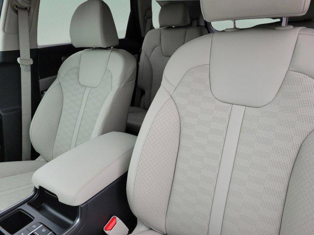 new 2025 Kia Sorento car, priced at $38,780