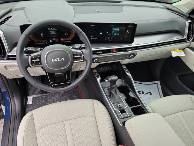 new 2025 Kia Sorento car, priced at $38,780