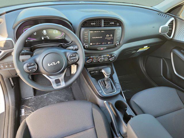 new 2025 Kia Soul car, priced at $21,618
