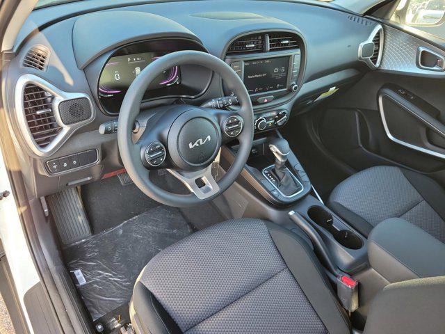new 2025 Kia Soul car, priced at $21,618