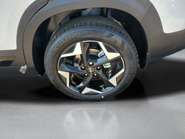 new 2025 Kia Seltos car, priced at $25,645
