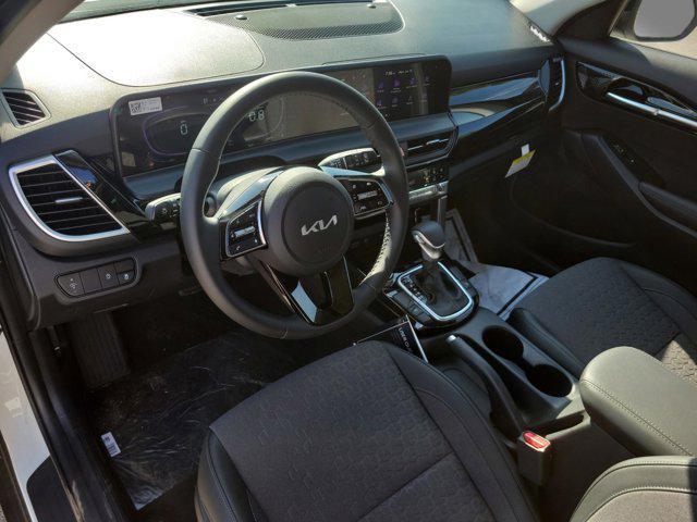 new 2025 Kia Seltos car, priced at $25,645