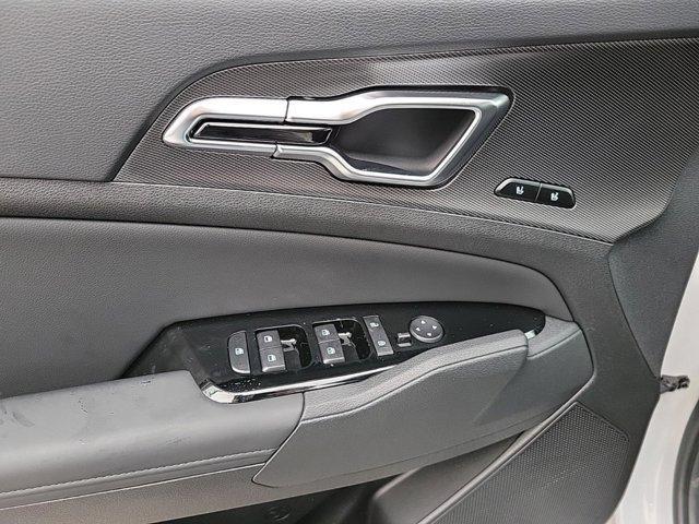 new 2025 Kia Sportage car, priced at $32,500