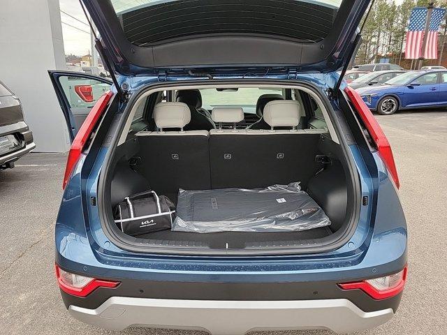 new 2025 Kia Niro car, priced at $30,640