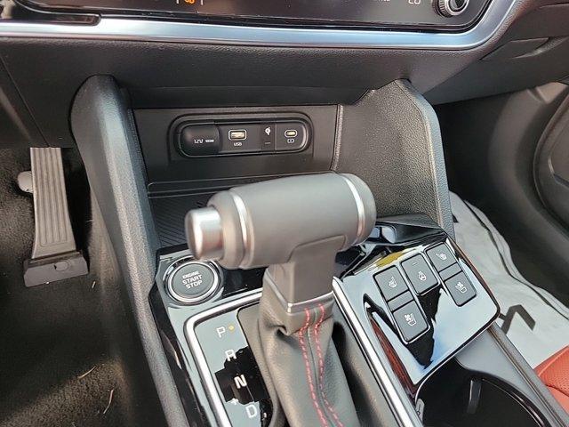 new 2025 Kia Sportage car, priced at $36,155