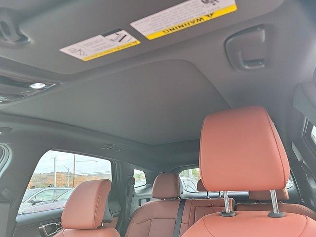 new 2025 Kia Sportage car, priced at $36,155