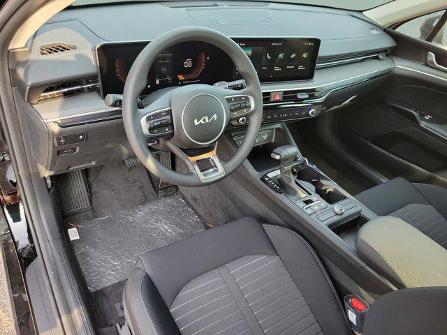 new 2025 Kia K5 car, priced at $27,050