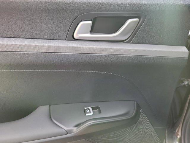 new 2025 Kia K5 car, priced at $27,050