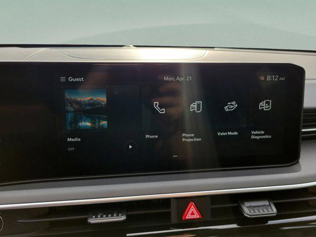 new 2025 Kia K5 car, priced at $27,050