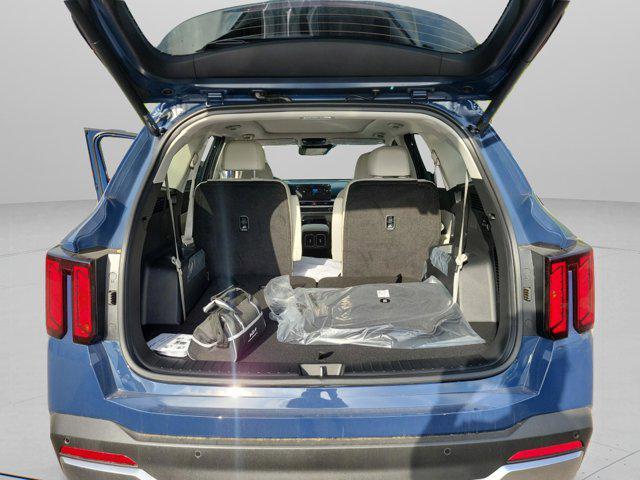 new 2025 Kia Sorento car, priced at $38,750