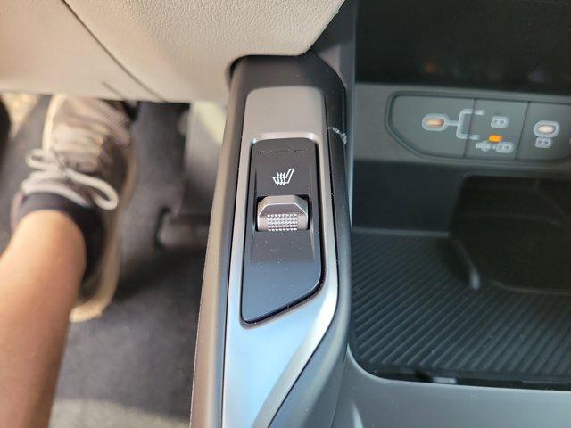 new 2025 Kia Sorento car, priced at $38,500