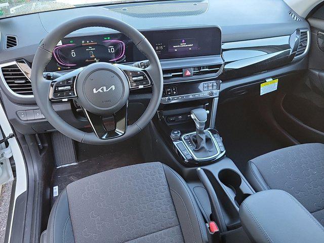 new 2025 Kia Seltos car, priced at $26,924