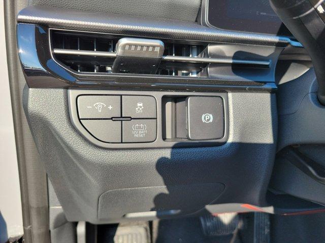new 2026 Kia Sportage Hybrid car, priced at $33,360