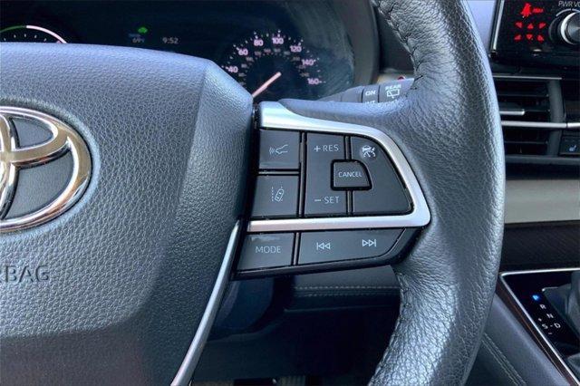 used 2024 Toyota Sienna car, priced at $43,800