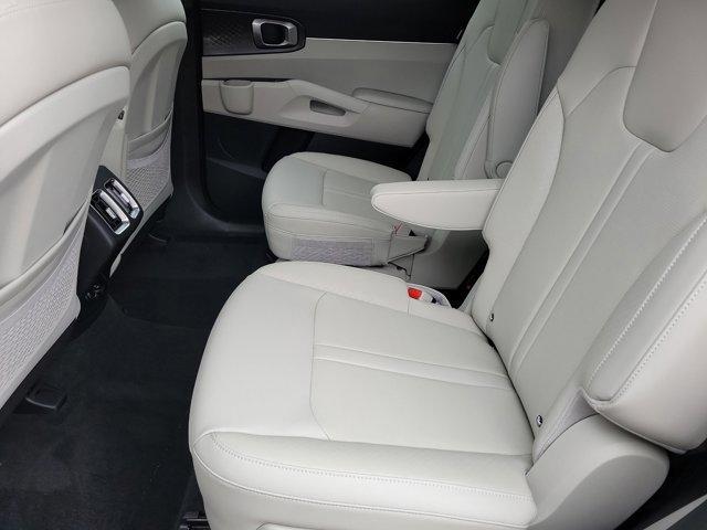 new 2025 Kia Sorento car, priced at $38,780