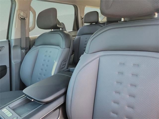 new 2026 Kia EV9 car, priced at $59,930
