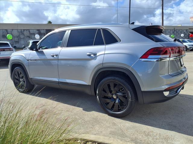 new 2025 Volkswagen Atlas Cross Sport car, priced at $42,764