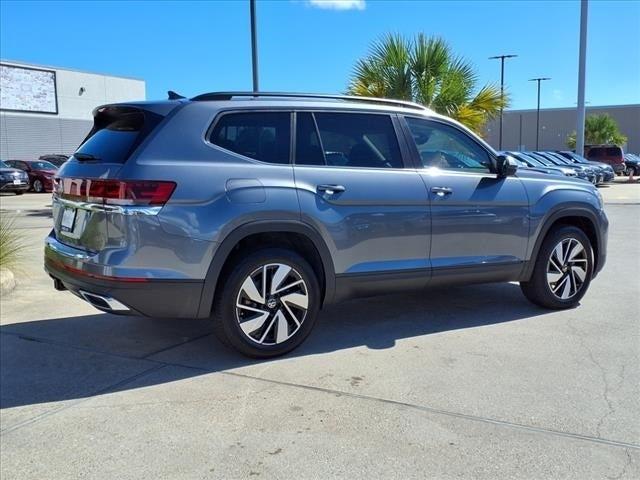 new 2024 Volkswagen Atlas car, priced at $41,123