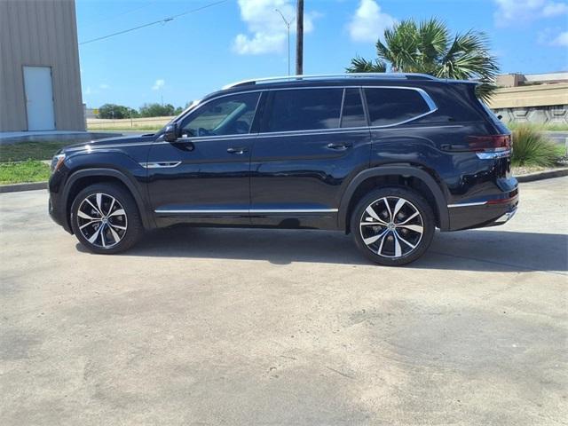 new 2025 Volkswagen Atlas car, priced at $55,551