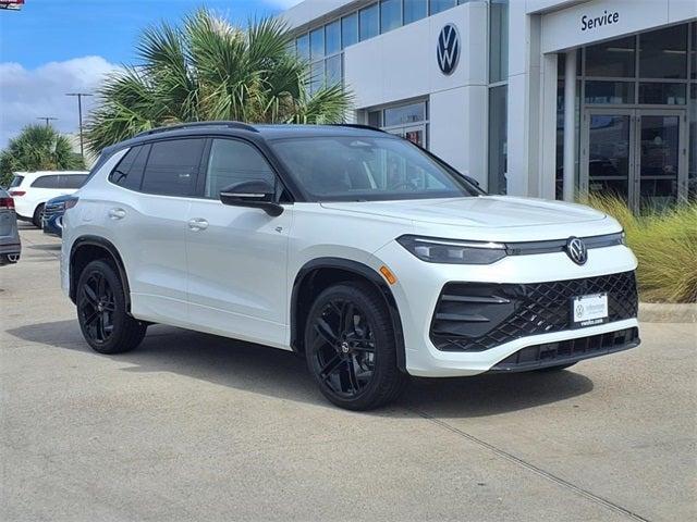 new 2025 Volkswagen Tiguan car, priced at $38,615
