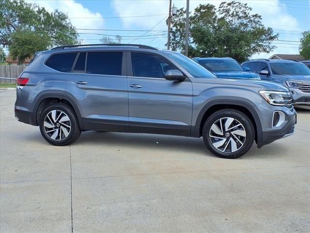 new 2024 Volkswagen Atlas car, priced at $40,525