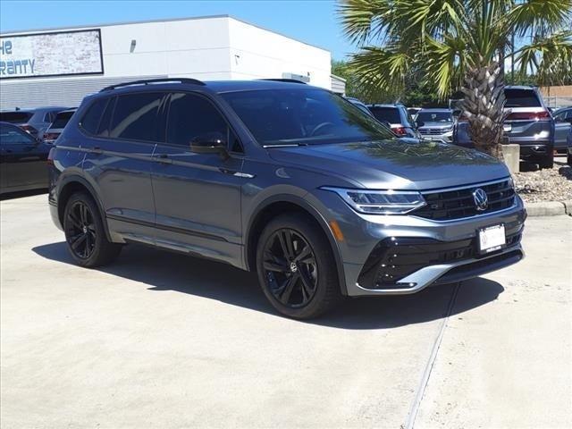 new 2024 Volkswagen Tiguan car, priced at $33,835