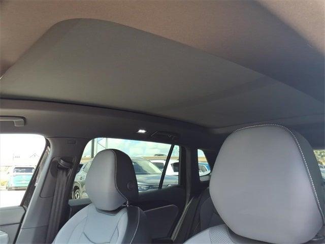 new 2025 Volkswagen Tiguan car, priced at $38,115