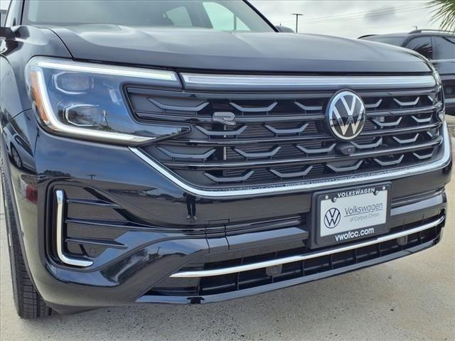 new 2025 Volkswagen Atlas car, priced at $55,671