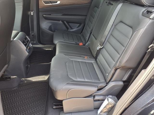 new 2025 Volkswagen Atlas car, priced at $46,156