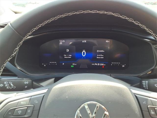 new 2024 Volkswagen Taos car