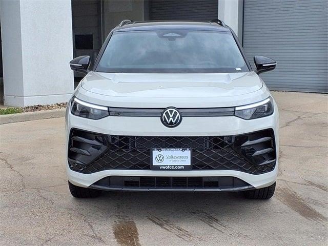 new 2025 Volkswagen Tiguan car, priced at $37,662