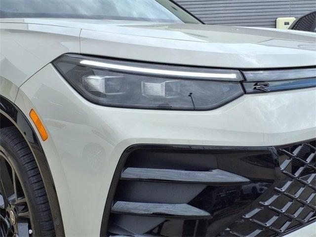 new 2025 Volkswagen Tiguan car, priced at $37,662