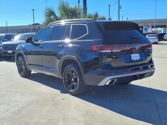 new 2025 Volkswagen Atlas car, priced at $45,904