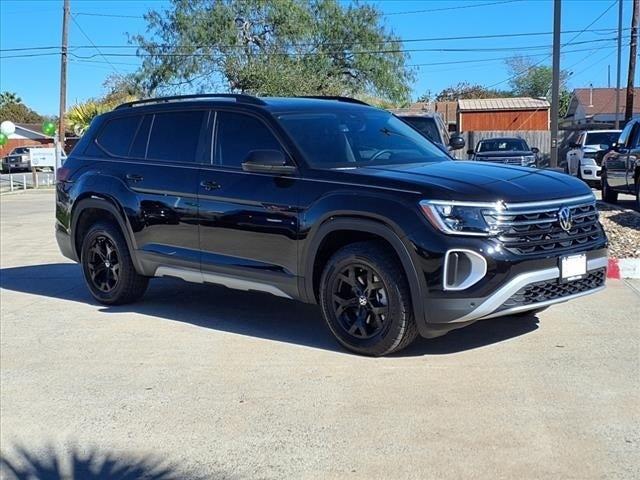 new 2025 Volkswagen Atlas car, priced at $45,904