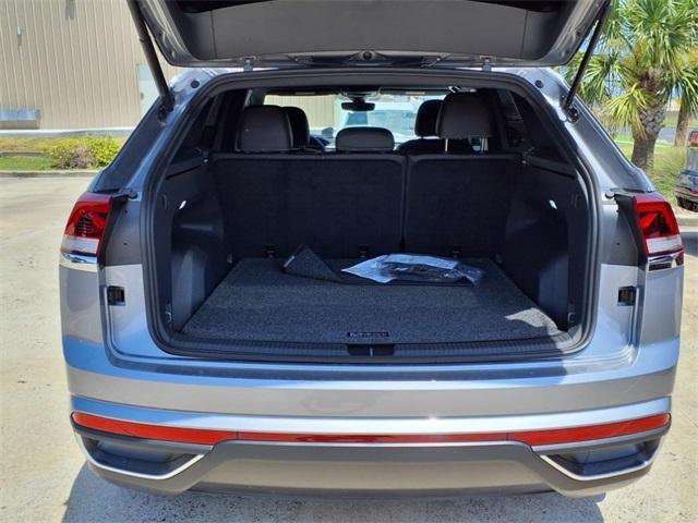 new 2025 Volkswagen Atlas Cross Sport car, priced at $38,048