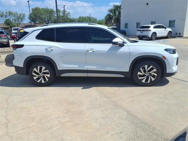 new 2025 Volkswagen Tiguan car, priced at $30,268