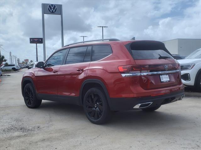 new 2024 Volkswagen Atlas car, priced at $41,023