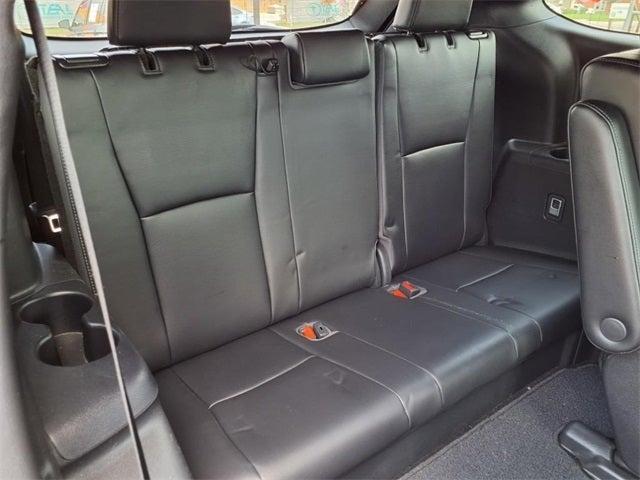 used 2023 Toyota Highlander car, priced at $40,660