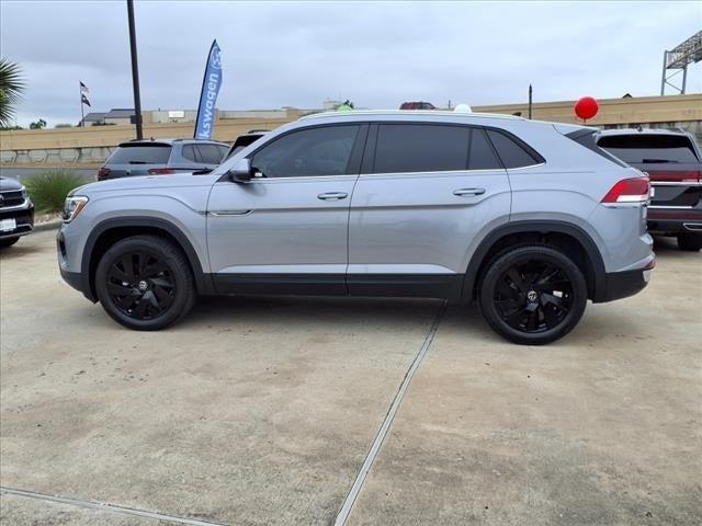 new 2025 Volkswagen Atlas Cross Sport car, priced at $42,486