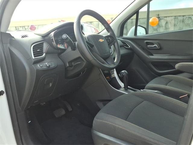 used 2022 Chevrolet Trax car, priced at $14,995