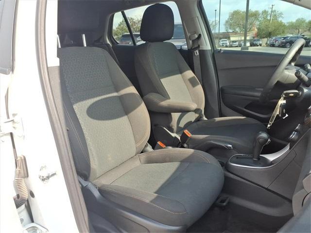 used 2022 Chevrolet Trax car, priced at $14,995