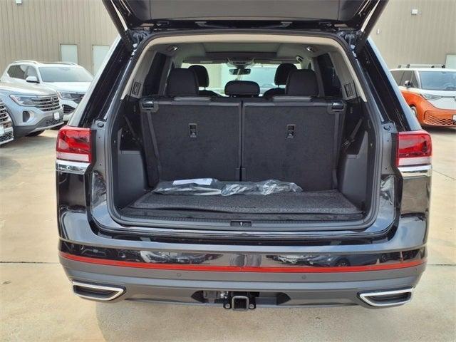new 2025 Volkswagen Atlas car, priced at $41,002