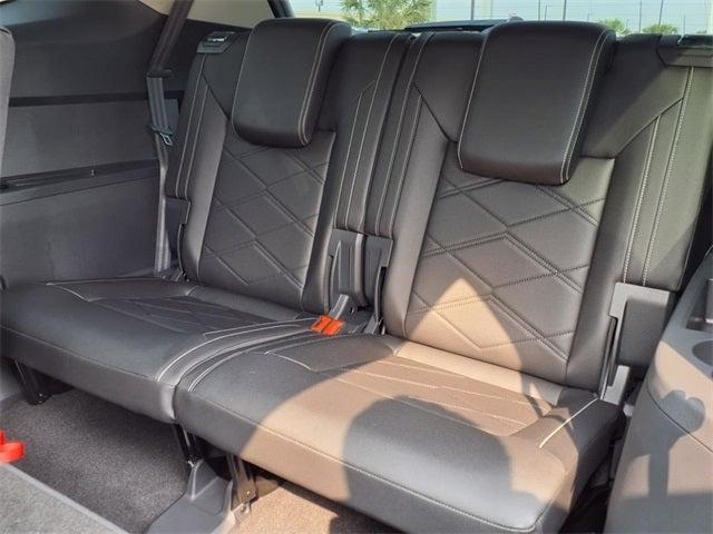 new 2025 Volkswagen Atlas car, priced at $41,002