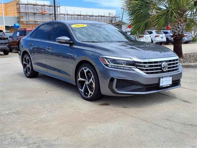 used 2022 Volkswagen Passat car, priced at $22,995
