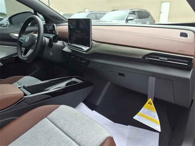 new 2025 Volkswagen ID.4 car, priced at $42,481